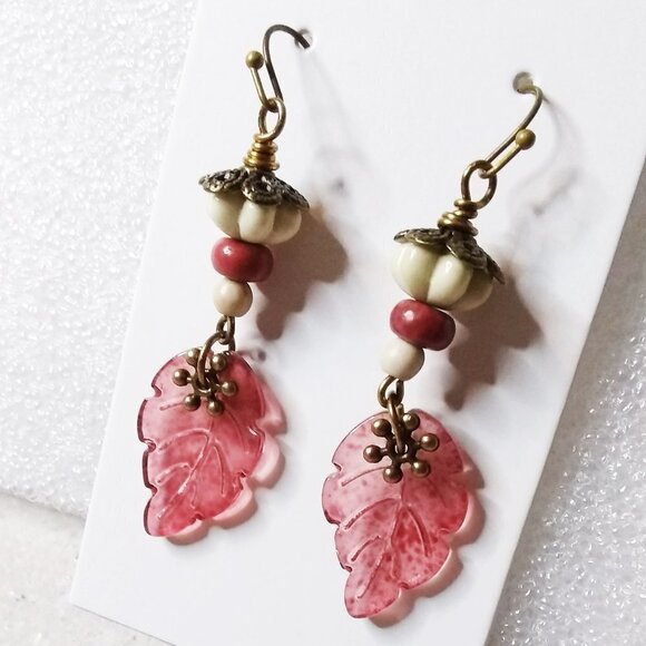 Gorgeous Pumpkin Beads & Glass Leaf Earrings! Muted Feminine Pinks & Reds! - Picture 8 of 8